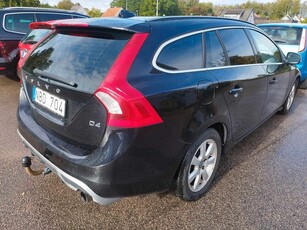 Volvo V60 D4 Momentum, R-Design Euro 5