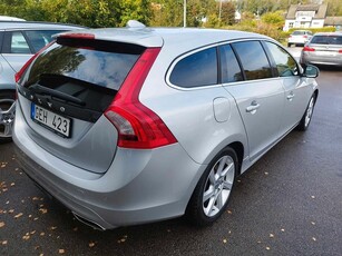 Volvo V60 D5 Momentum Euro 5