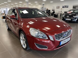 Volvo V60 T3 Manuell, 150hk Momentum