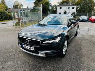 Volvo V90 Cross Country D4 190HK AWD / NAVI / PILOT / DRAG