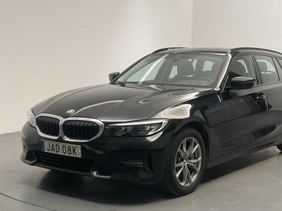 BMW 330e Touring, G21 (292hk)