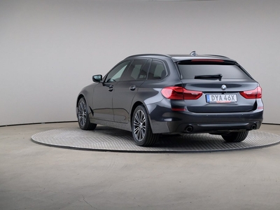 BMW 520 Series 5 d xDrive Touring Sport Line Connected Drag