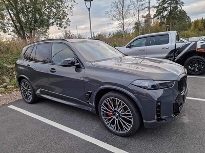 BMW X5 M60i *M Sport * OBS SE SPEC * HELT NY 0MIL * MOMSBIL