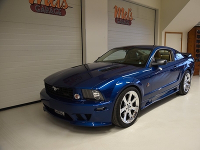 Ford Mustang Saleen s281 V8 4,6L kompressor 441 hk manuell