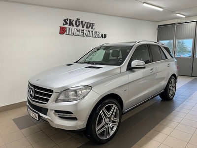 Mercedes-Benz ML 350 Bensin/4-Matic/11500Mil/Värmare/Drag