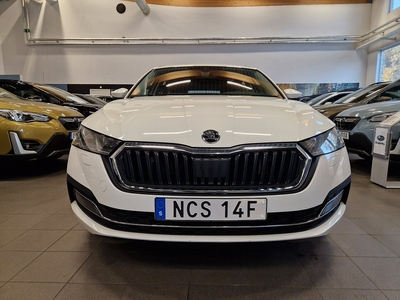 Skoda Octavia Kombi 2.0 TDI 4x4 DSG / Drag & Värmare Cockpit