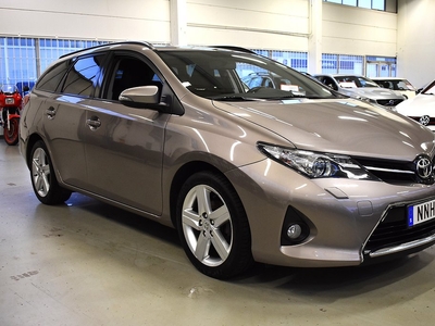 Toyota Auris Touring Sports 1.6 Valvematic BACKKAMERA NYBES