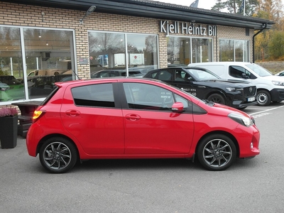 Toyota Yaris Style Skyview 5 1.33 Dual VVT-i (99hk) Sportpkt