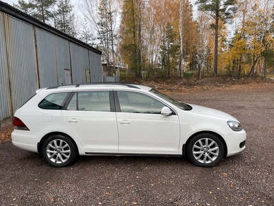 Volkswagen Golf Variant 1.6 TDI BlueMotion /Ny Besiktad/Backamera