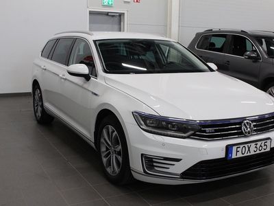 Volkswagen Passat Variant GTE DSG Plug-in Hybrid *Cockpit