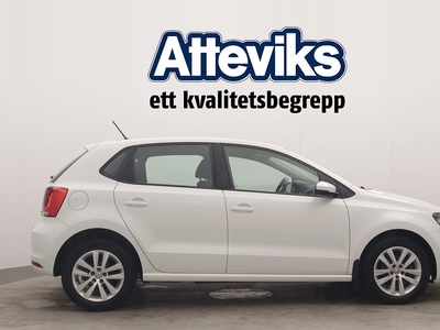 Volkswagen Polo TSI 90hk Manuell P-sensorer NYSERVAD! V-hjul!