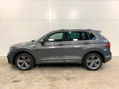 Volkswagen Tiguan 2.0 TDI 4M DSG R-Line Cockpit D-Värme Drag 190hk