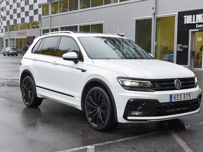 Volkswagen Tiguan 2.0TDI 4M DSG R-line Executive Pano 20