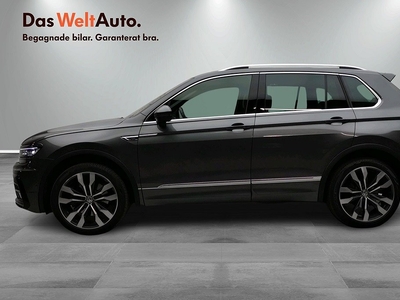 Volkswagen Tiguan TDI240 DSG 4M R-Line/Panorama/P-värm/DCC