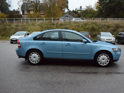 Volvo S40 Besiktad - Automat