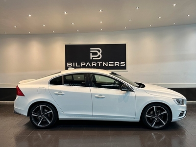 Volvo S60 T6 AWD Geartronic Momentum, R-Design 304hk