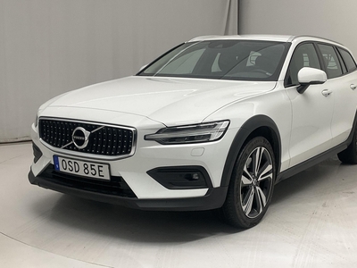 Volvo V60 D4 Cross Country AWD (190hk)