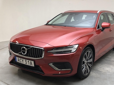 Volvo V60 T6 AWD Recharge (340hk)