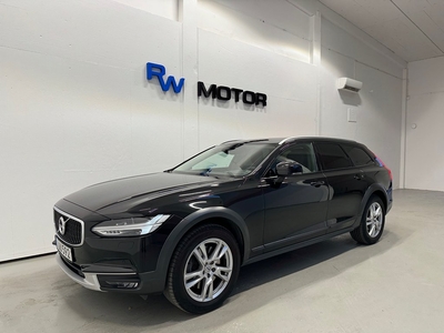 Volvo V90 Cross Country D4 AWD 190hk Drag D-värm VOC Keyless