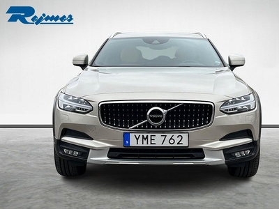 Volvo V90 Cross Country D4 AWD Pro