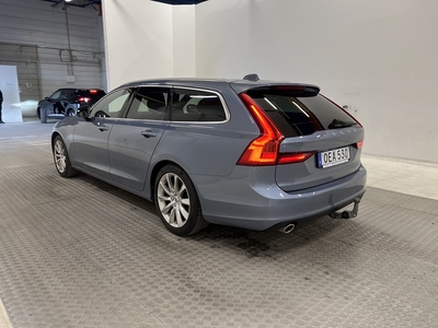 Volvo V90 D4 Momentum Intro VOC Pano Navi Drag 190hk