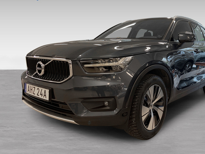 Volvo XC40B4 AWD Bensin Mom Adv Navi Pro Edt 2022, SUV