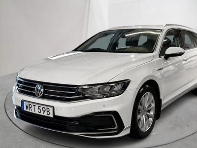 VW Passat 1.4 GTE Sportscombi (218hk)