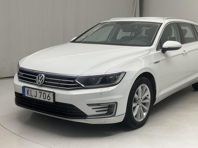 VW Passat 1.4 Plug-in-Hybrid Sportscombi (218hk)