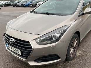 Hyundai i40COMBI CRDI Comfort Navi Aut 2017, Kombi