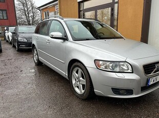 Volvo V502.0 D Momentum Euro 4,Drag 2008, Kombi