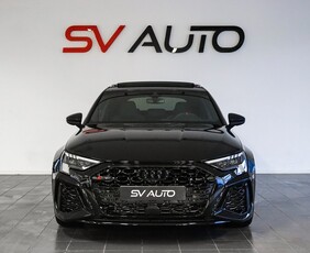 Audi RS3 Sportback Matrix Panorama B&O Black Optik (SE SPEC)