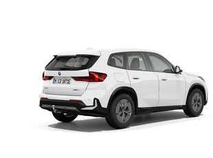 BMW iX1 eDrive20 / Dragkrok / Rattvärme / Backkamera / 3,95%