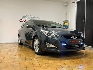 Hyundai i40 cw 1.7 CRDi Business *Nybesiktad* SE SPEC