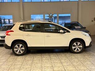 Peugeot 2008 1.2 VTi Automat Panorama 82hk MELLANDAGSREA