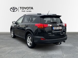 Toyota RAV4 Active Style 2.0 4WD Drag V-hjul 5,99% Mellandagsrä...