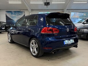 Volkswagen Golf 5-D GTI BACKKAMERA M-VÄRM SV.SÅLD 210HK