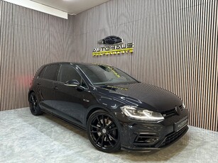 Volkswagen Golf R 300hk 4Motion, Akrapovic, Dynaudio Carplay