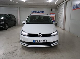 Volkswagen Touran 7-sätes 1.4 TSI P-värme bakkamera Apple carplay