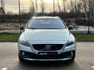 Volvo V40 Cross Country D4 Geartronic Momentum Euro6/Värmare