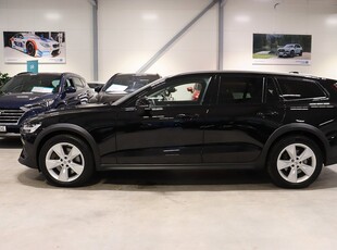 Volvo V60 Cross Country B4 197HK Momentum Aut VOC/Navigation