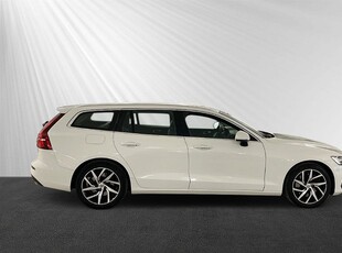 Volvo V60 T5 Momentum Advanced Edition