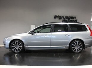 Volvo V70 D4 AWD Dynamic Edition Sport Pro Mom *SE SPEC*