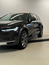 Volvo V90 Cross Country D4 AWD I Momentum I H&K I 360°-Cam