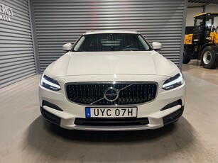 Volvo V90 Cross Country D4 AWD Momentum Voc B-kam Navi Drag