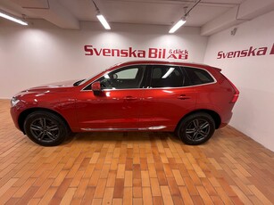 Volvo XC60 Recharge T6 AWD Momentum Drag/Pano