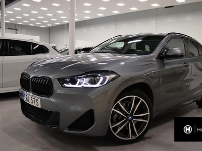 BMW X2xDrive25e M-Sport Panorama Sportstolar HUD Navi 2022, SUV