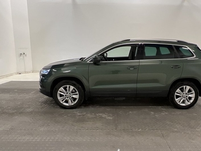 Skoda Karoq4x4 Businessline D-värm B-kamera Navi 2018, SUV