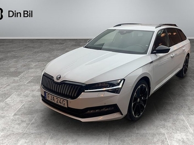 Skoda SuperbiV Kombi Combi Sportline 1,4 TSI k DSG Nav Drag 2023, Kombi