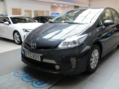 Toyota PriusPlug-in Hybrid Exclusive Headup Motorvärmare 2015, Halvkombi