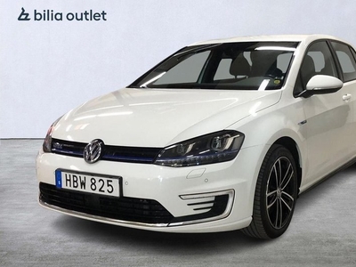 Volkswagen GolfGTE 1.4 TSI Plug-in Hybrid Backkamera 2016, Halvkombi